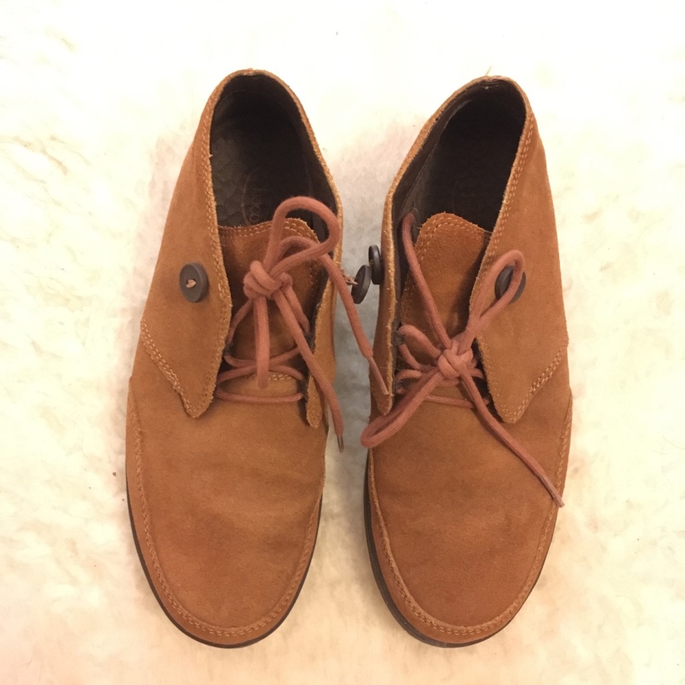 Chaco womens chukka style ankle boot EUC